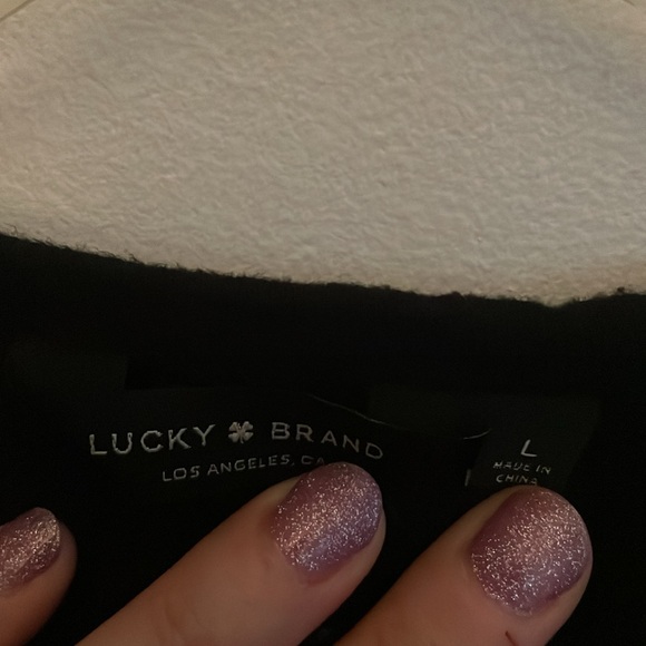 Off The Shoulder Distressed Sweater - Picture 4 of 4